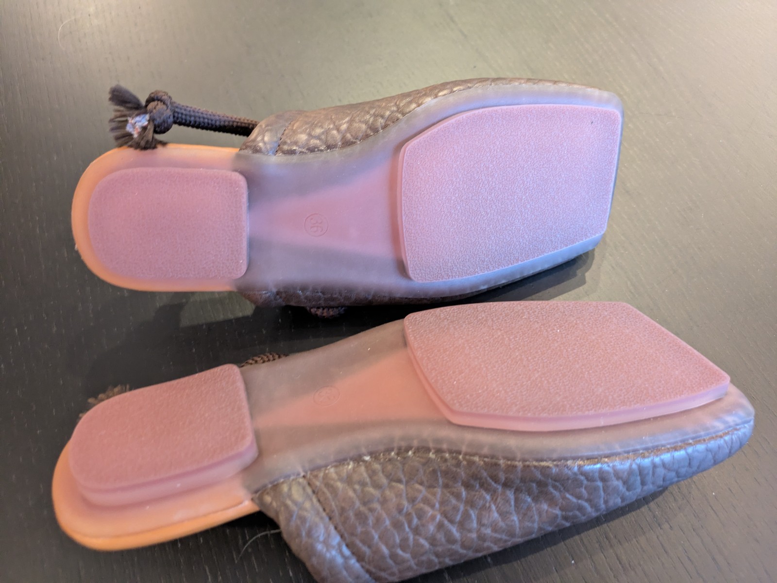 NWOT Slip-on Shoes W/ Square-Toe Design, Textured Leather, Bows Sz 36 Eu