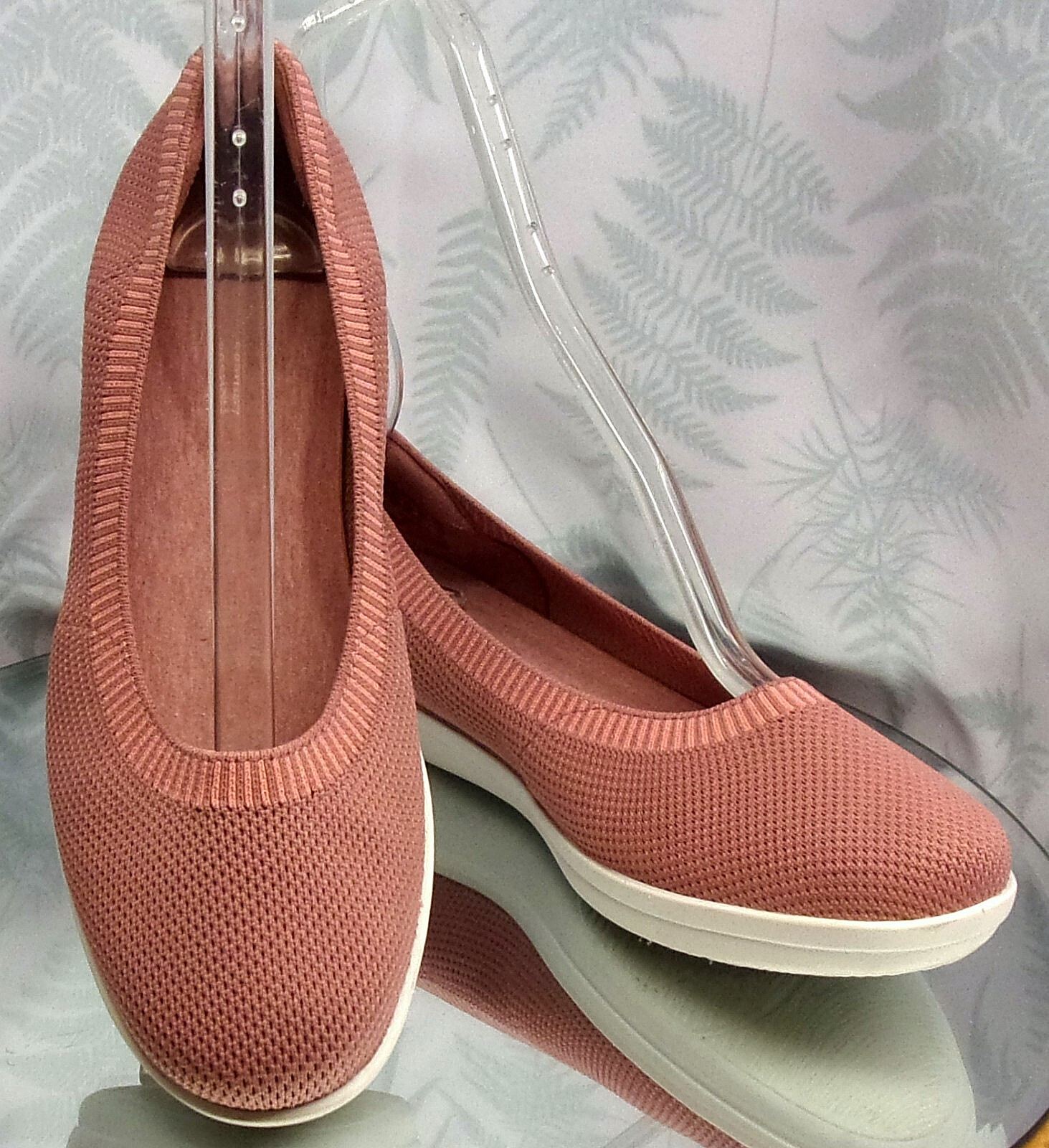 CLARKS ARLA PAIGE PINK KNIT FABRIC LOAFERS SLIP ONS COMFORT SHOES WOMENS SZ 8 M