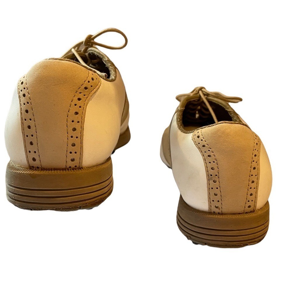 Etonic woman’s leather golf shoes size 7W