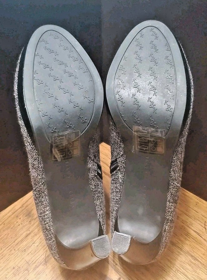 Kelly & Katie Gray Blended Fabric Ankle Bootie Heel Round Toe Zip Size 8.5