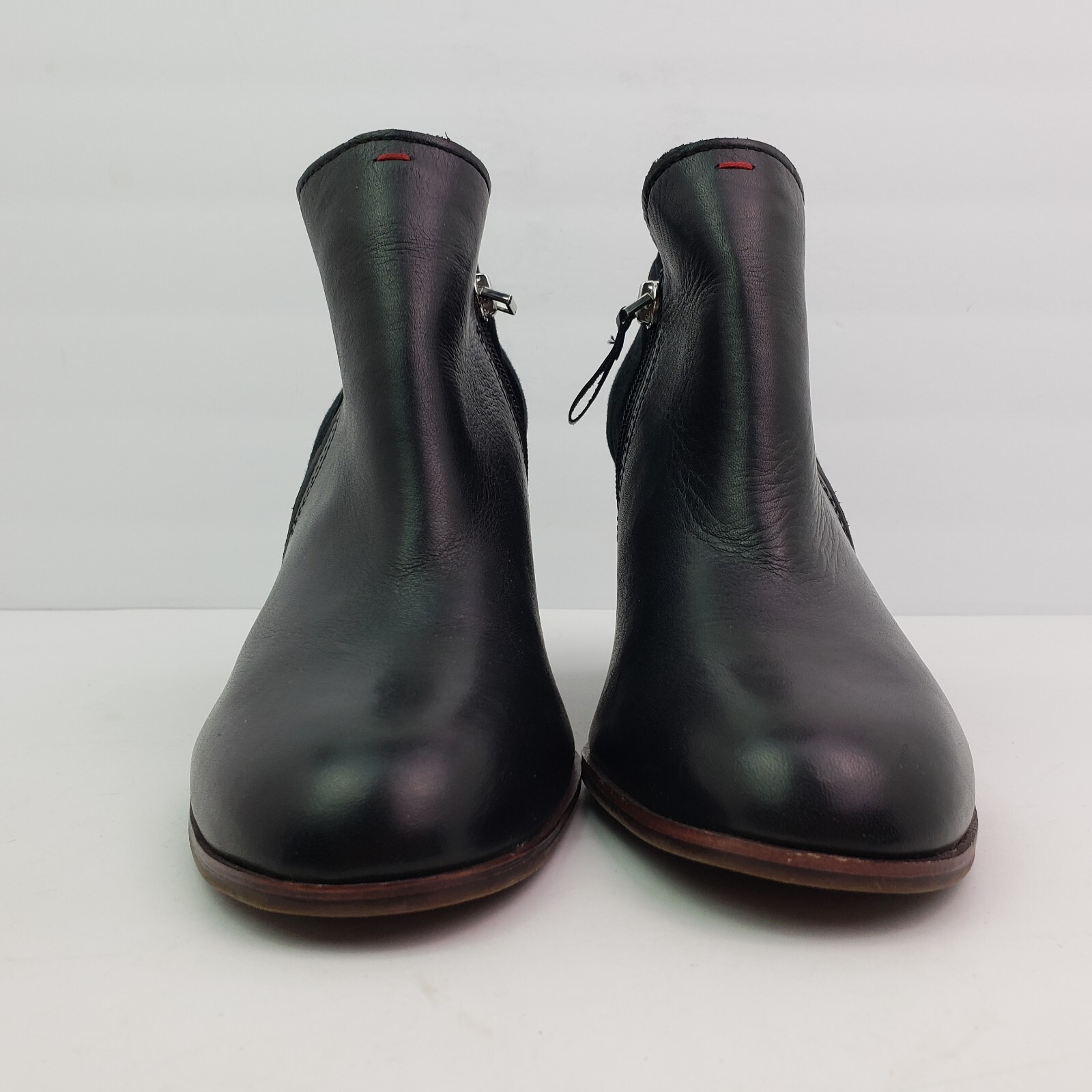 ED Ellen Degeneres Love Womens Size 10 Black Leather 3.25″ Heel Bootie Shoes