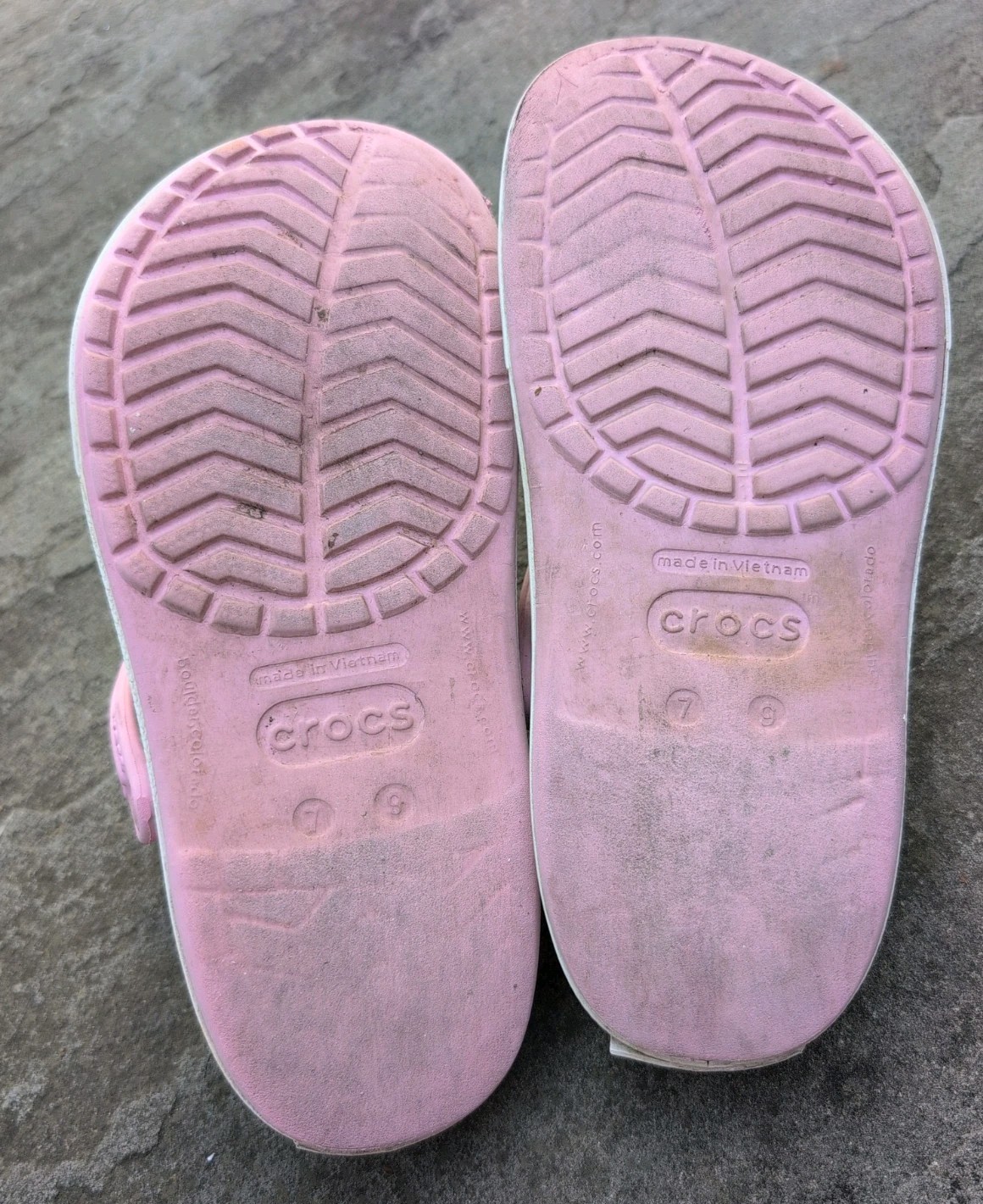 Crocs Lt Pink Women’s 7 Men’s 9 Baya Band Classic Comfort Clogg Slingback Shoes