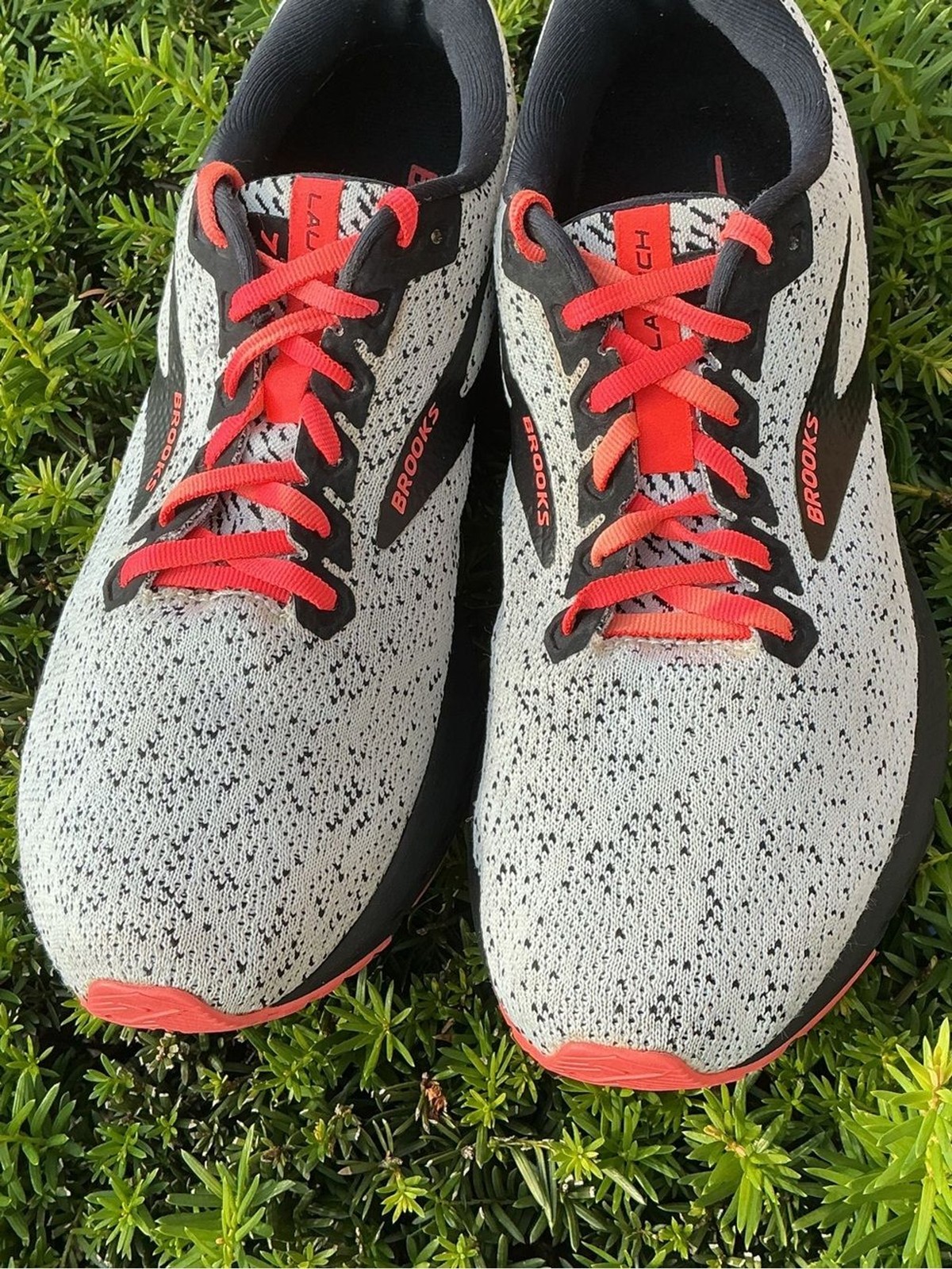 Brooks Men’s Launch GTS Running Shoes – White with Black and Red