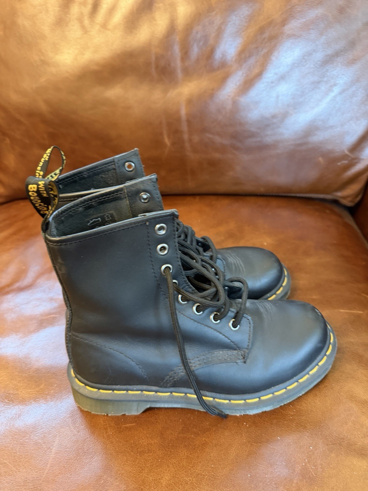 Dr. Martens 1460W Black Leather Combat Ankle Boots Lace-Up Womens US 6 EU 37