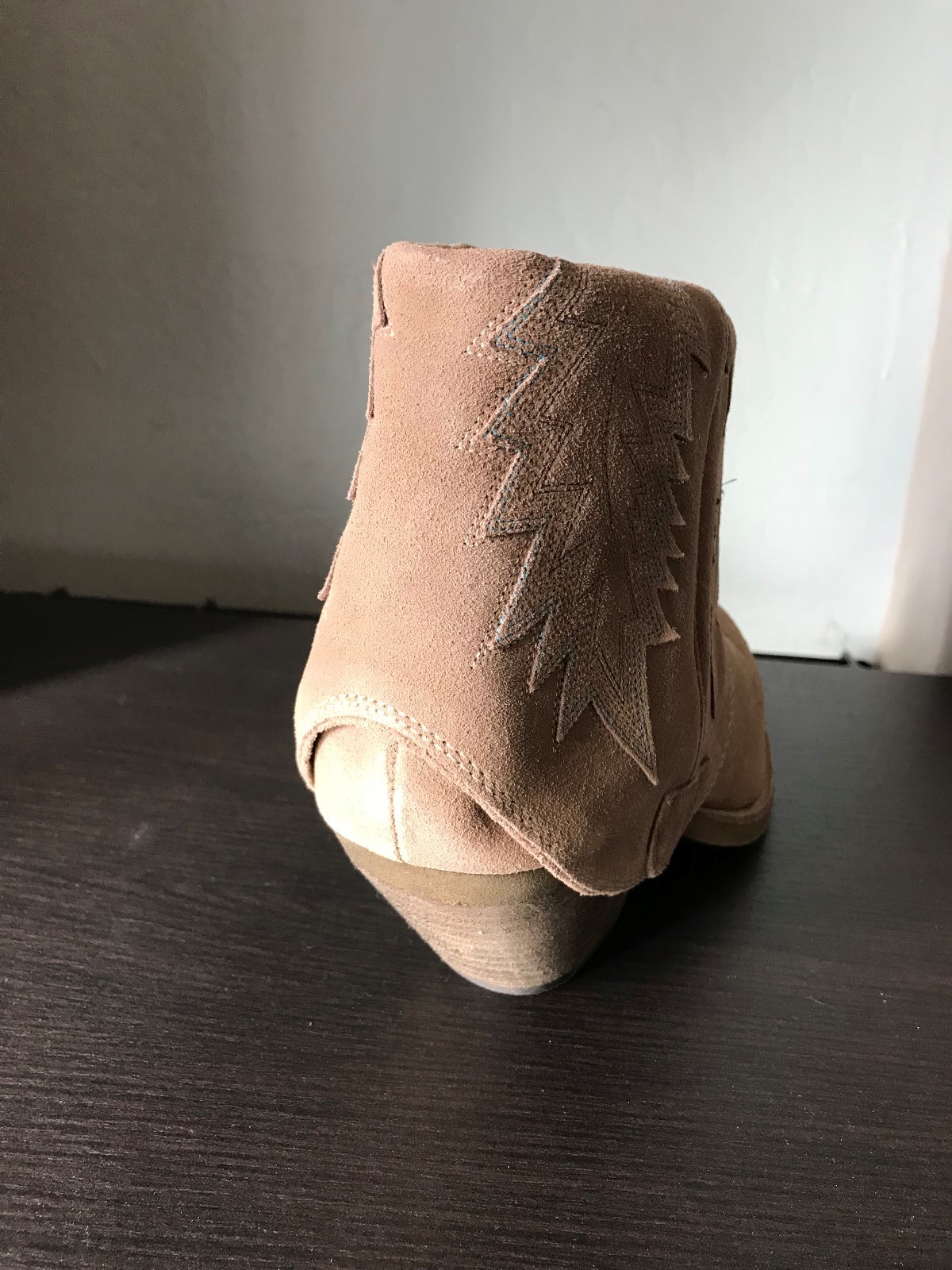 *ITEM NOT AVAILABLE AT THIS TIME**New Women’s Suede «Spirit» Western Boots, 10M 