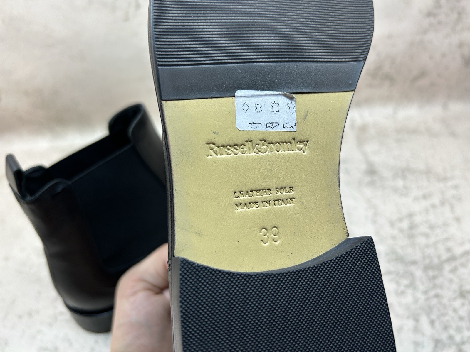 Russell&Bromley Black Leather Chelsea Boots Size 39 (US 8 /UK 6) Made In Italy