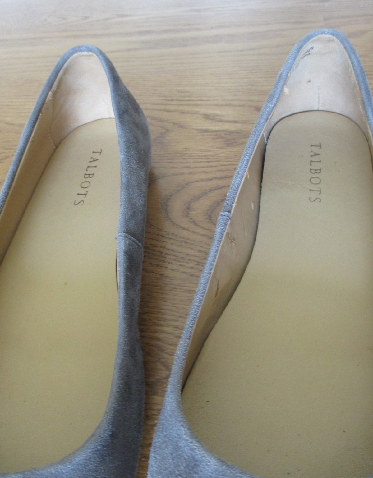 TALBOTS Women GRAY Suede Leather BALLET Pointe Flats SHOES Square Toes 9.5M