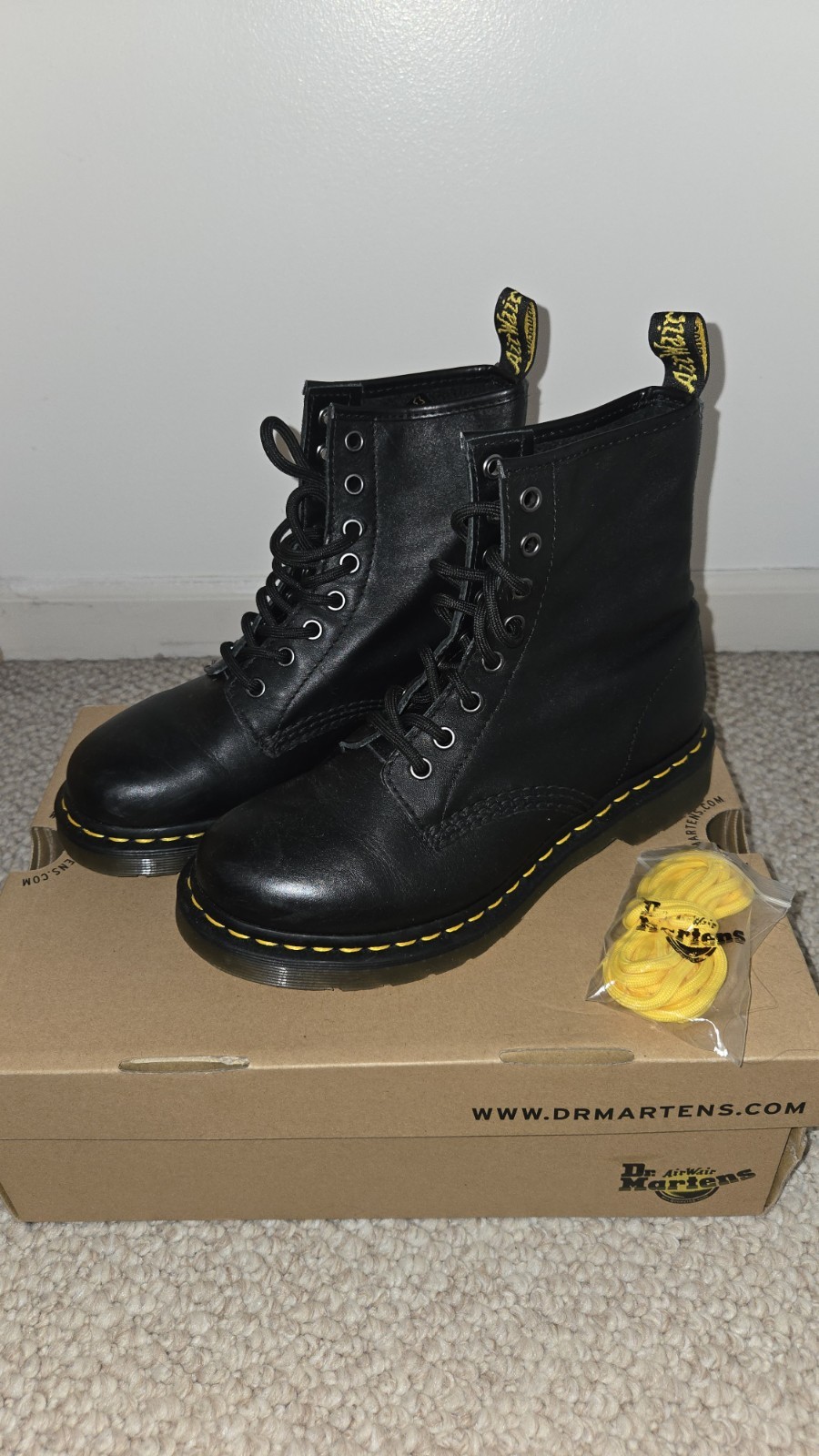 Dr. Martens 1460 W Black Nappa Leather Lace-Up Ankle Combat Boot US 7 EU 38