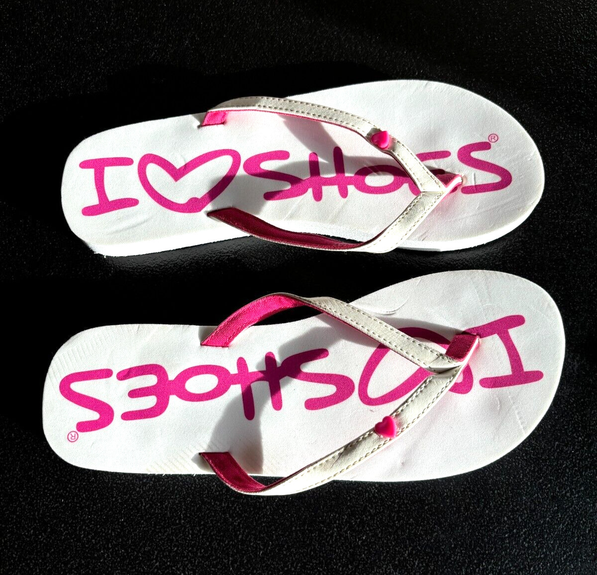 Aerie Flip Flop Thongs «I Love Shoes» White & Pink Flat Sandals Women’s Size 8