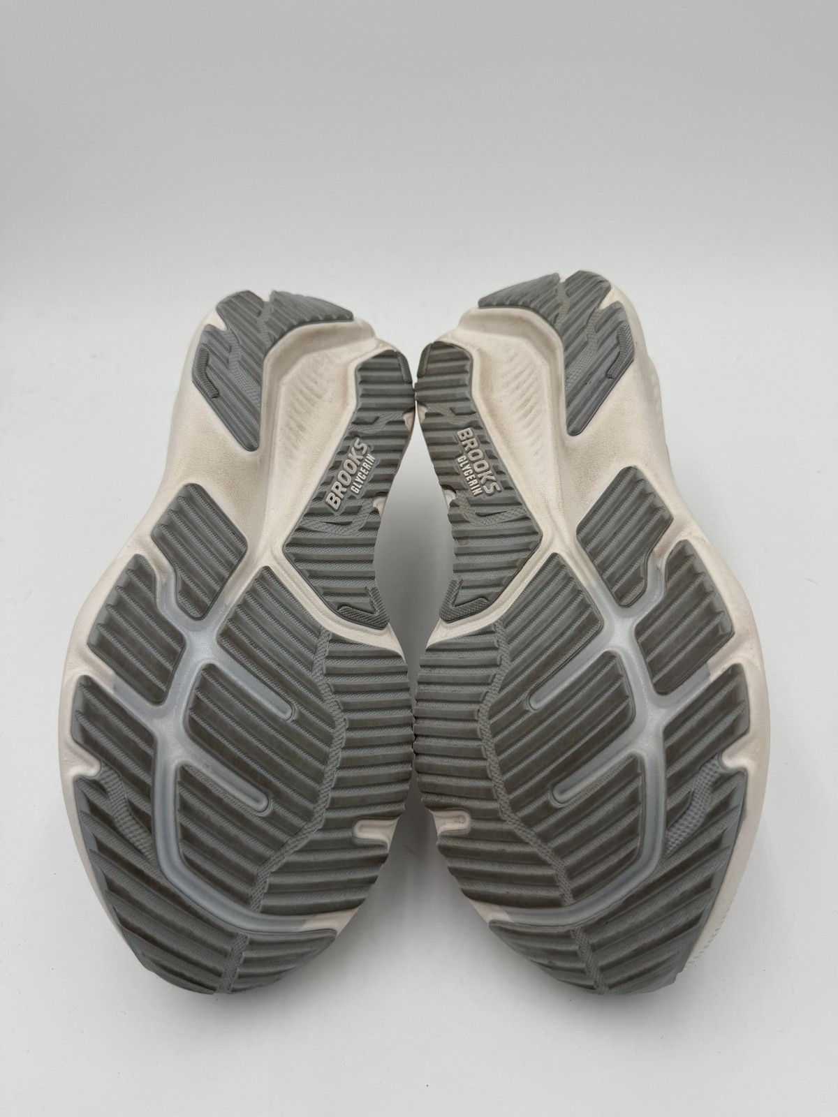 Brooks Glycerin GTS 23 Running Shoes Women’s US 7 Gray Lace-Up 1204651B133