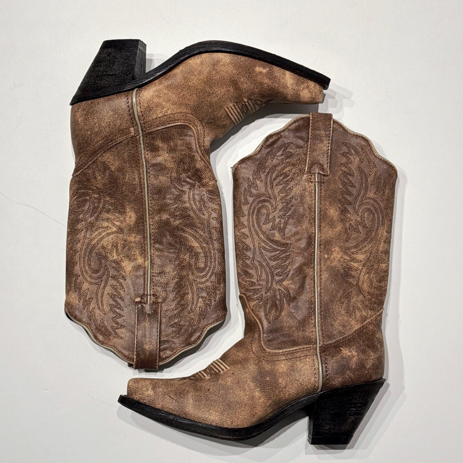 NWOB Rockin’ Country Brown Leather Cowgirl Western Boots Snip Toe Women Size 7M