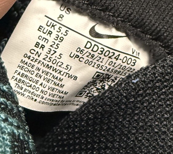 Nike React Infinity Run Flyknit 3 Black Turquoise DD3024-003 Women’s Size 8 NEW
