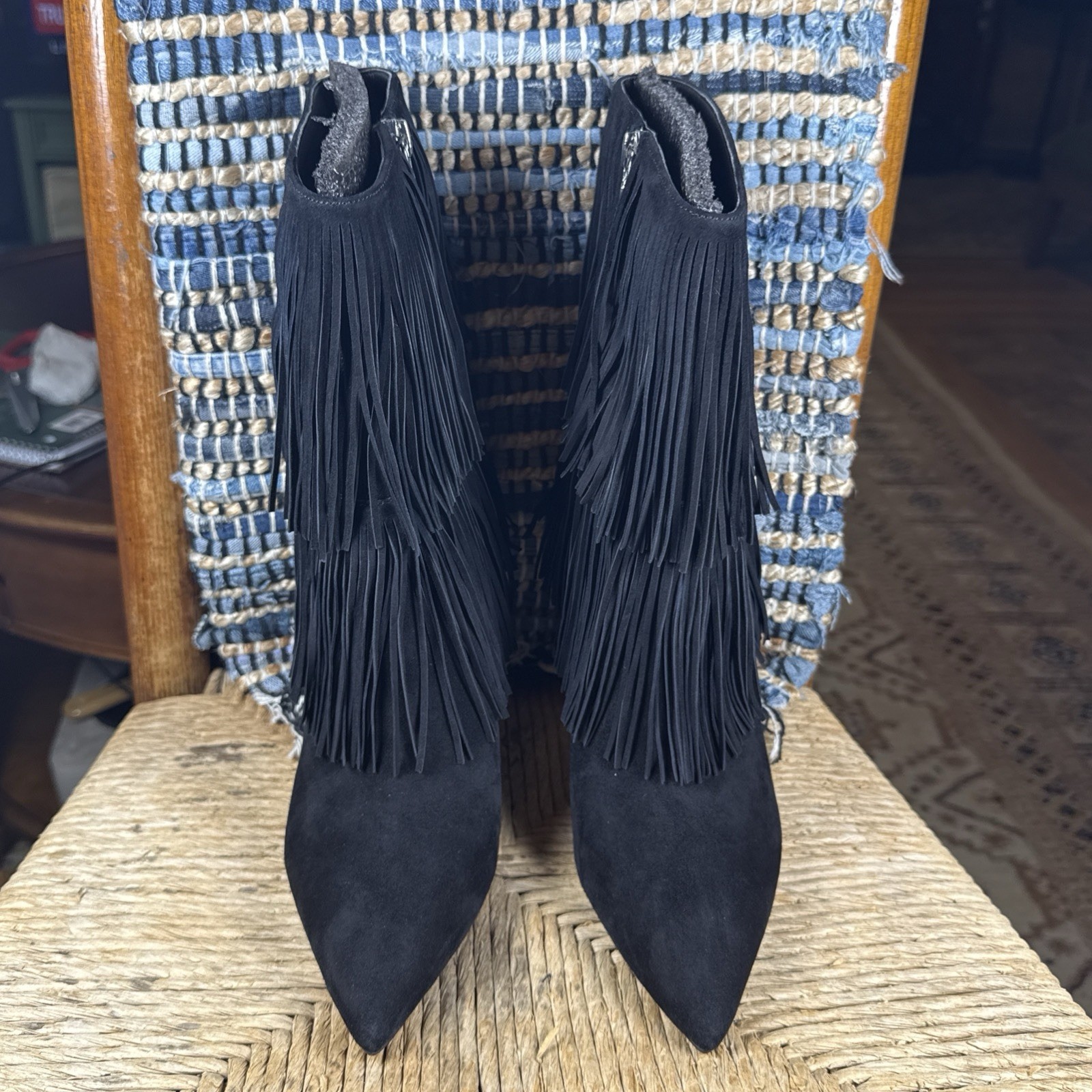 NWOB Excellent Sam Edelman Belinda Fringe Boots With Pointed Toes Side Zip SZ 9