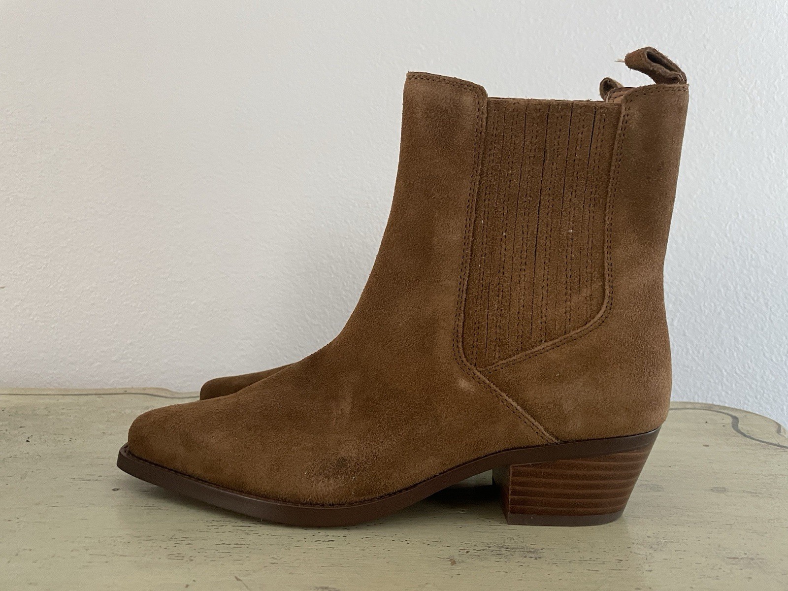 Madewell The Ingrid Chelsea Boot in Tan/Brown Suede Size 8 M NWOB $228