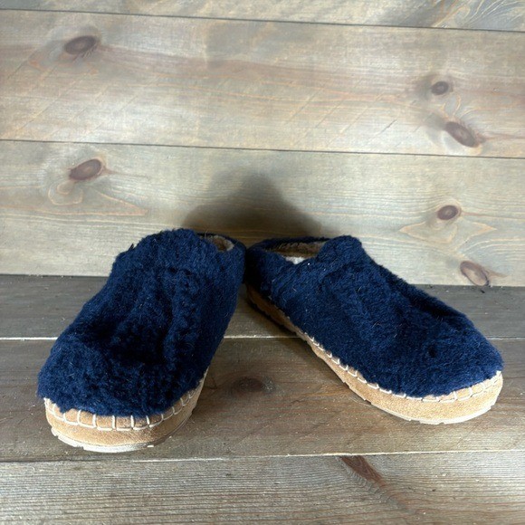 ll bean cozy womens size 7 shoes blue sherpa lined comfort slippers