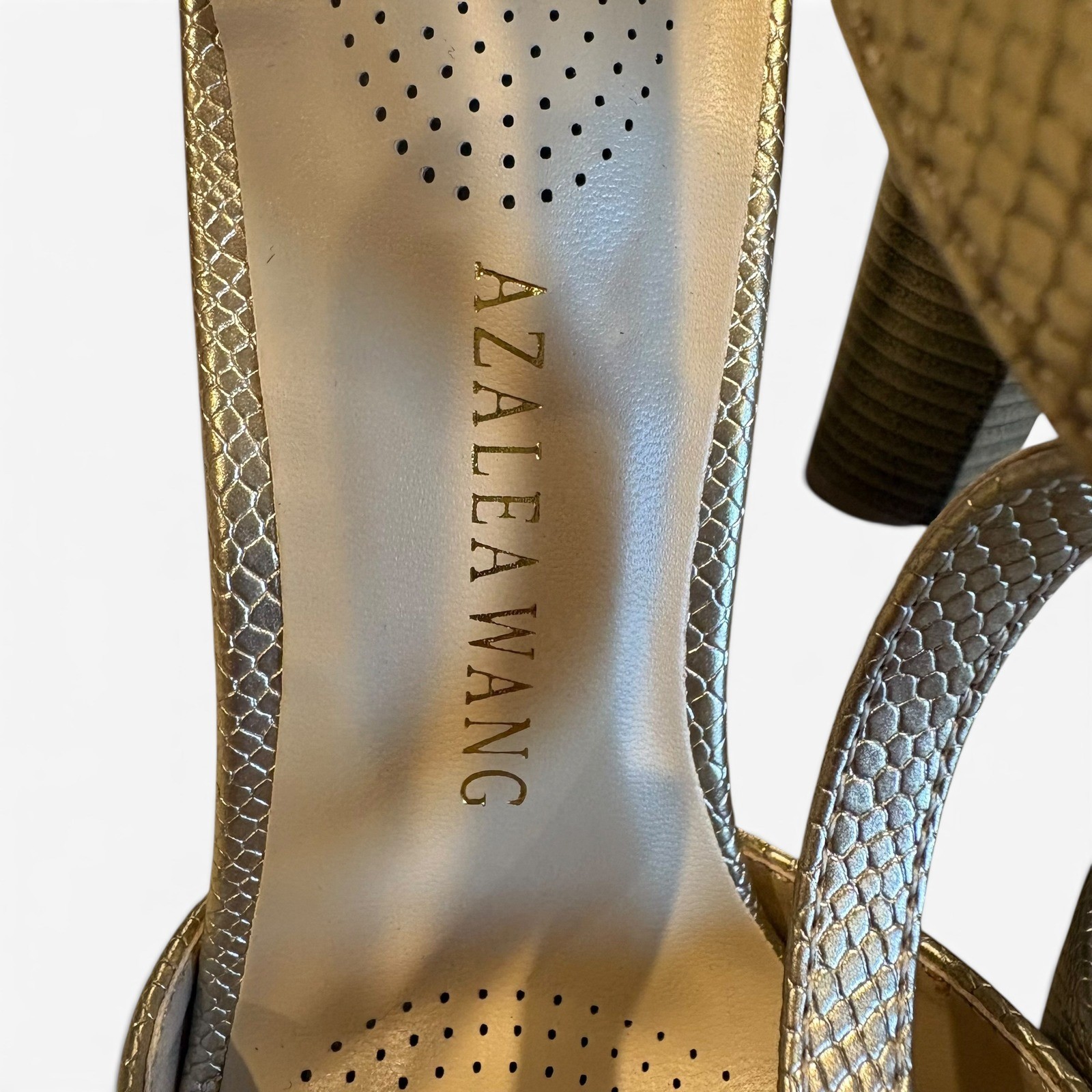 Azalea Wang Womens 8.5 Gold Snakeskin Embossed Block Heel Cage Sandals Peep Toe