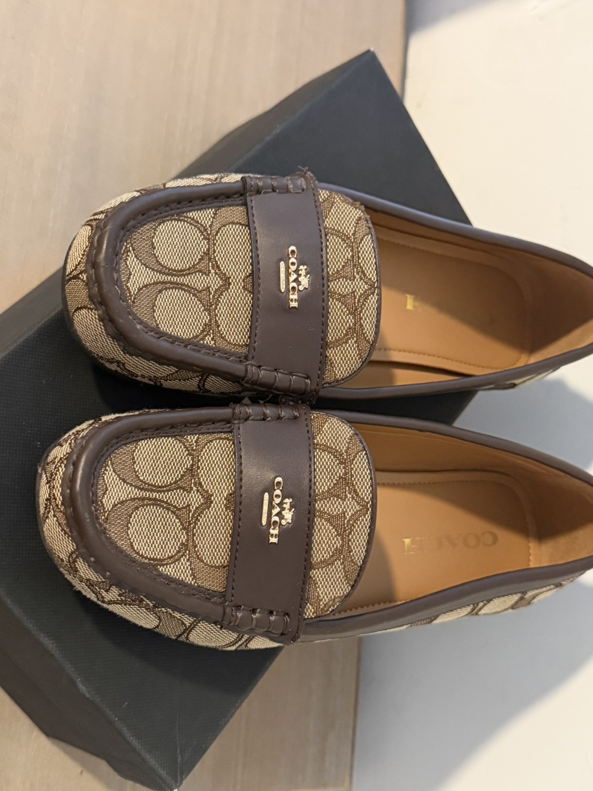 Coach Marley Canvas Brown Signature Leather Jacquard Loafer Size 7 B 37.5