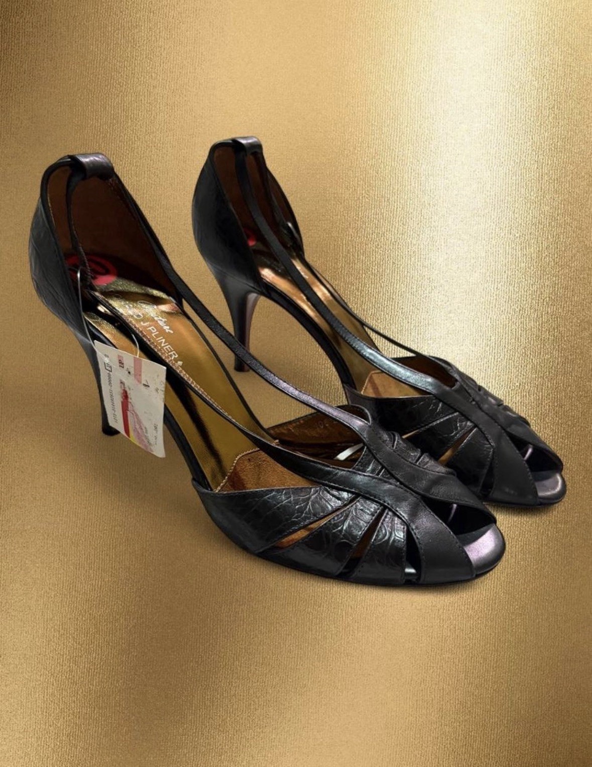 Vintage Donald Pliner Couture Black Leather Peep Toe Heels Brand New With Tags