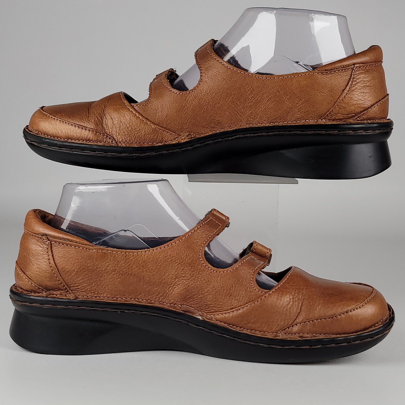 Naot Women’s Brown Leather Mary Jane Comfort Shoes Adjustable Strap EU 39 US 8