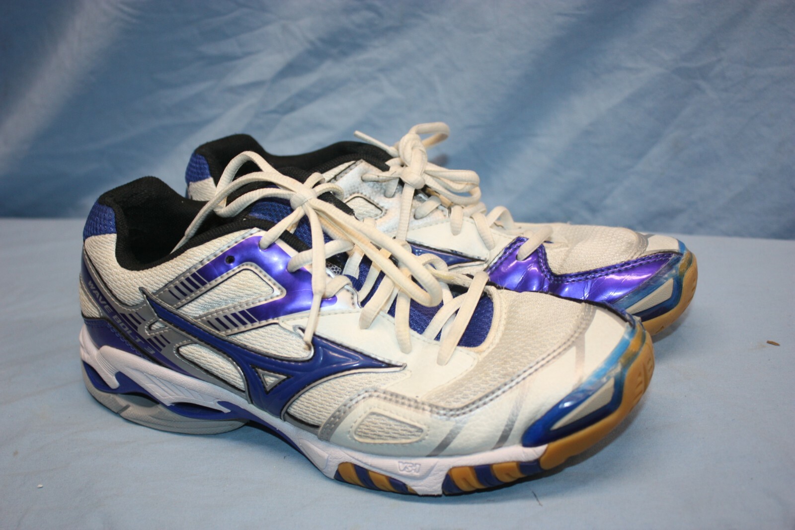 Mizuno Wave Bolt 3 Volleyball Shoes Womens 9.5 USED SHAPE sport LOW TOP blue