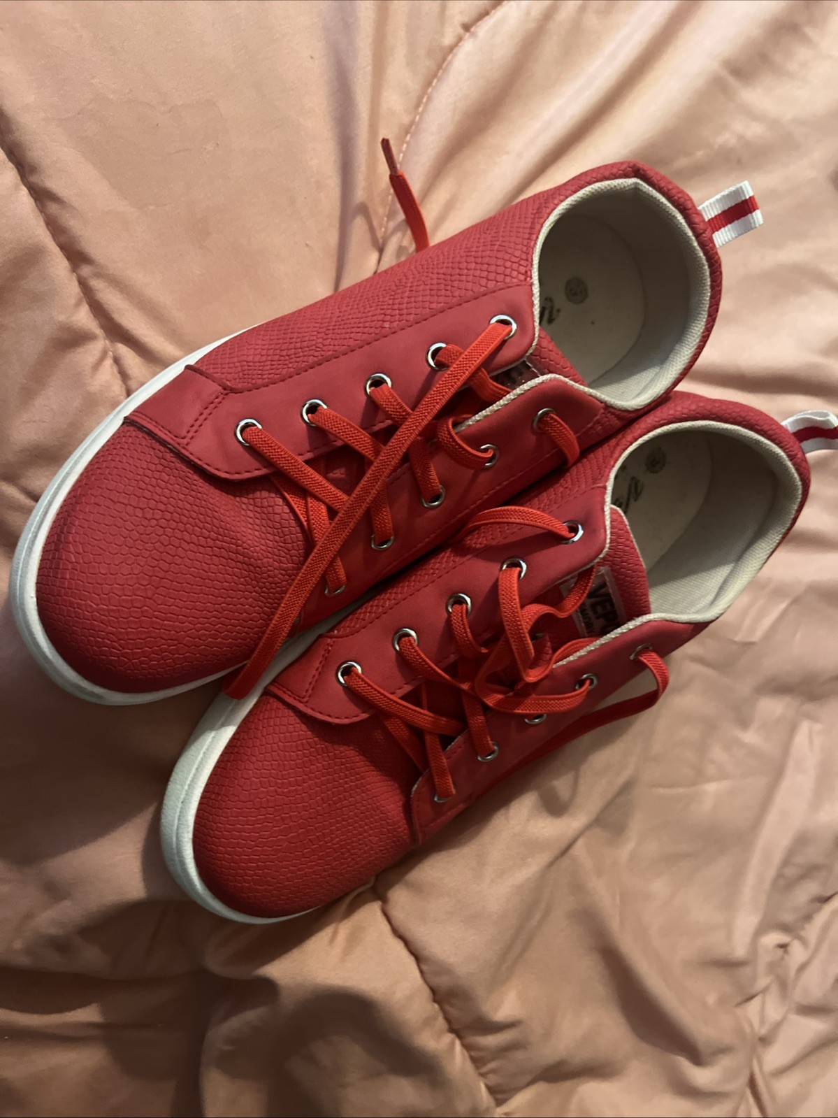 VEPOSE Women’s Running Shoes Size 8 Tennis Sneakers Sports Athletic RED VG