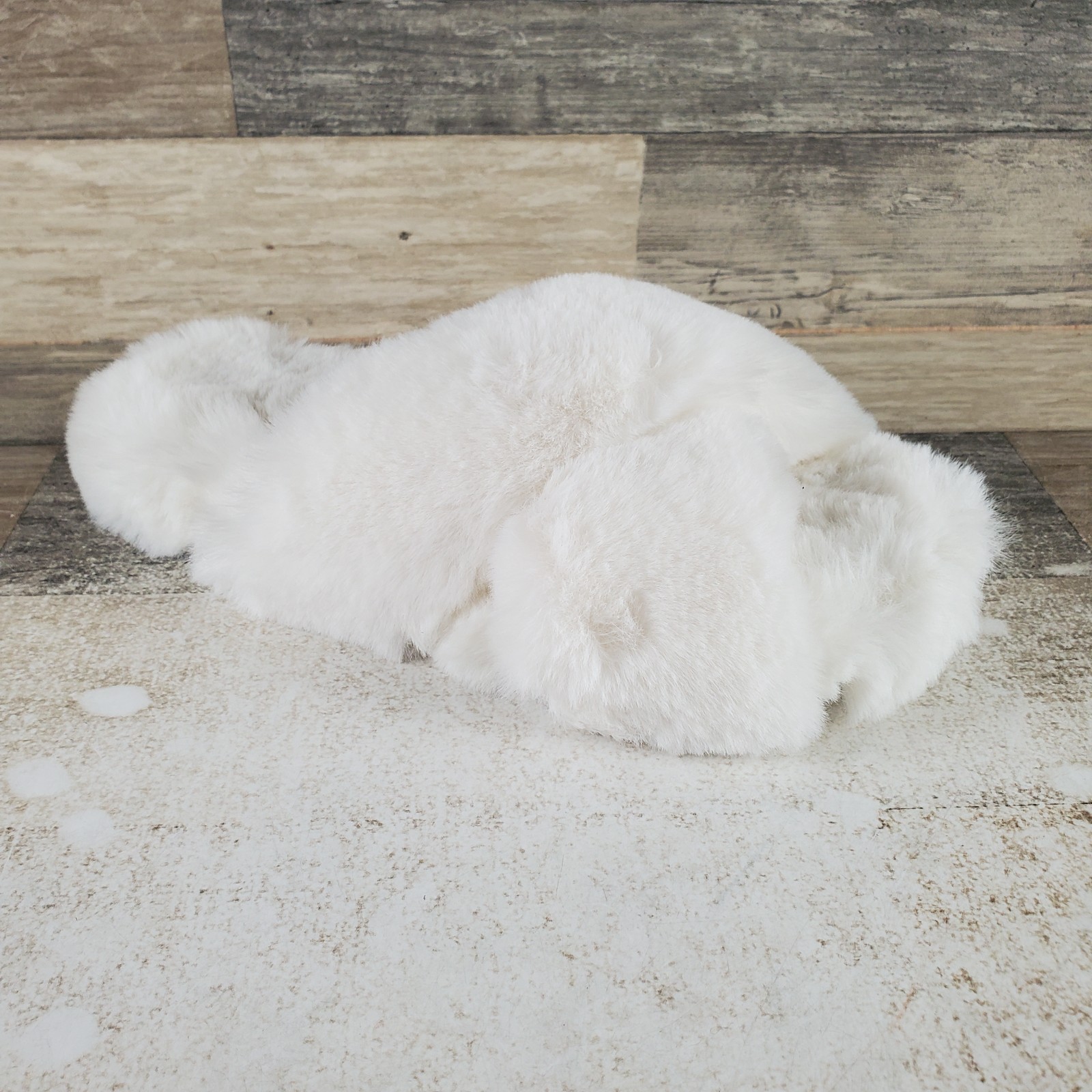 Faryl By Farylrobin Mosey Womens Slippers Shoes Sz 6 White Faux Fur Slip On