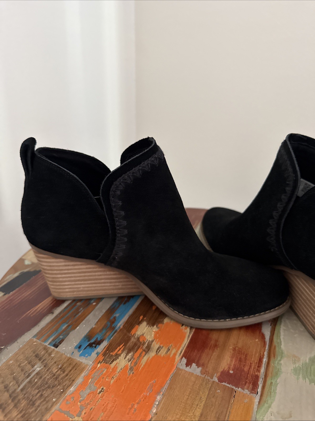 TOMS Women’s Kaia Wedge Bootie Black Suede Size 7