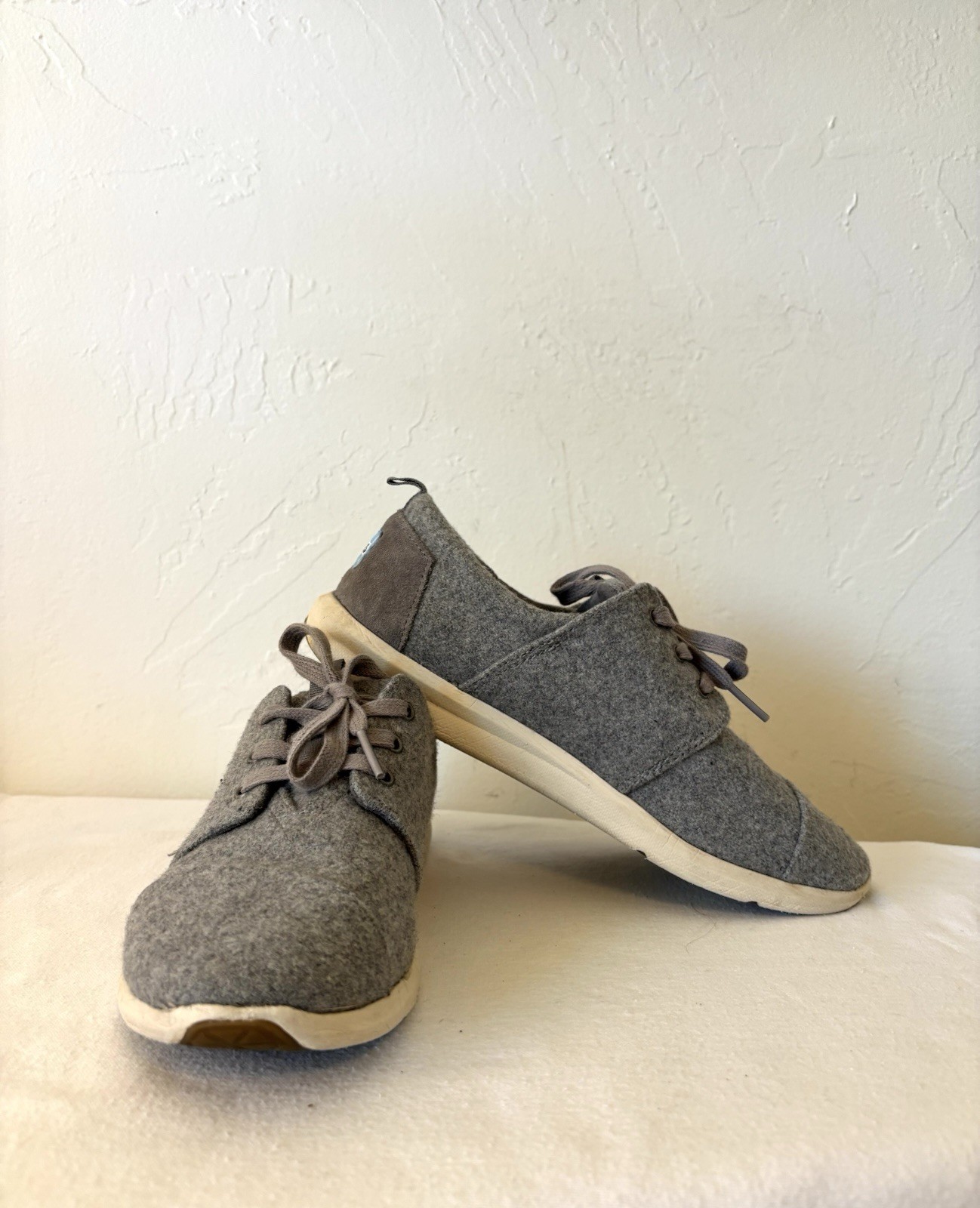Toms Del Rey Women’s Sneakers Gray Heathered Patterned Lace Up Sz 7