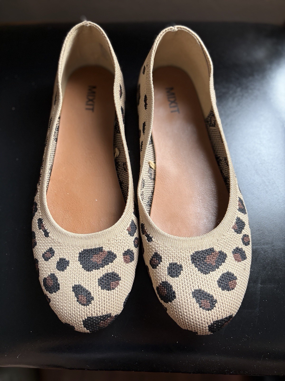 Mix it Animal Print Flats Size 8.5