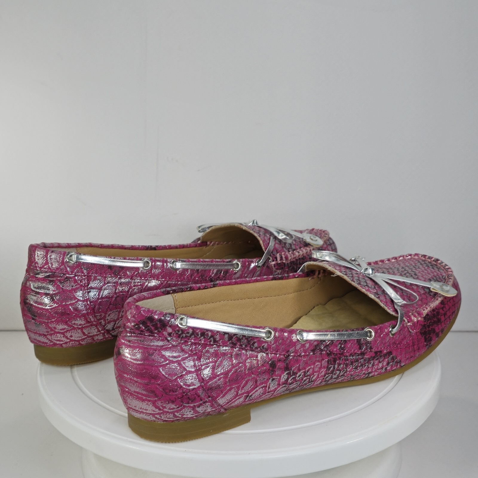 JOAN BOYCE WOMENS 10M PINK SNAKESKIN PRINT RHINESTONE ACCENTED BOW LOAFER SHOES