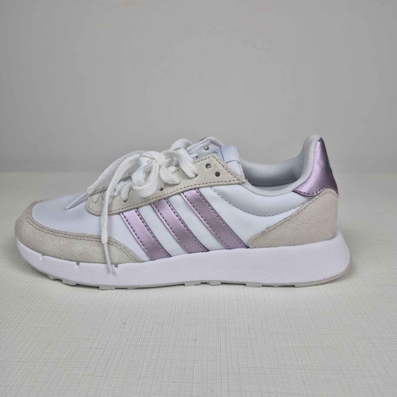 ADIDAS RUN 60s 2.0 WOMEN’S SIZE 6 GRAY SUEDE/METALLIC PURPLE RUNNING SHOE GX1713