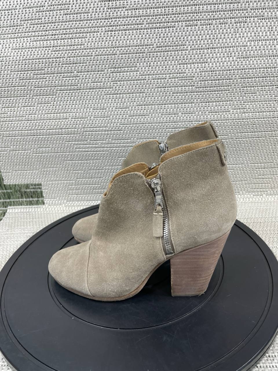 Rag & Bone Boots Womens Size 40 Eu 9.5 Us Margot Gray Suede Ankle Heeled Bootie