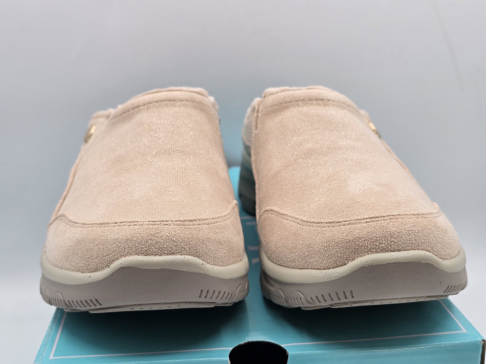 Skechers Martha Stewart Easy Going Comfy Feeling Clogs Women’s 7.5M Natural