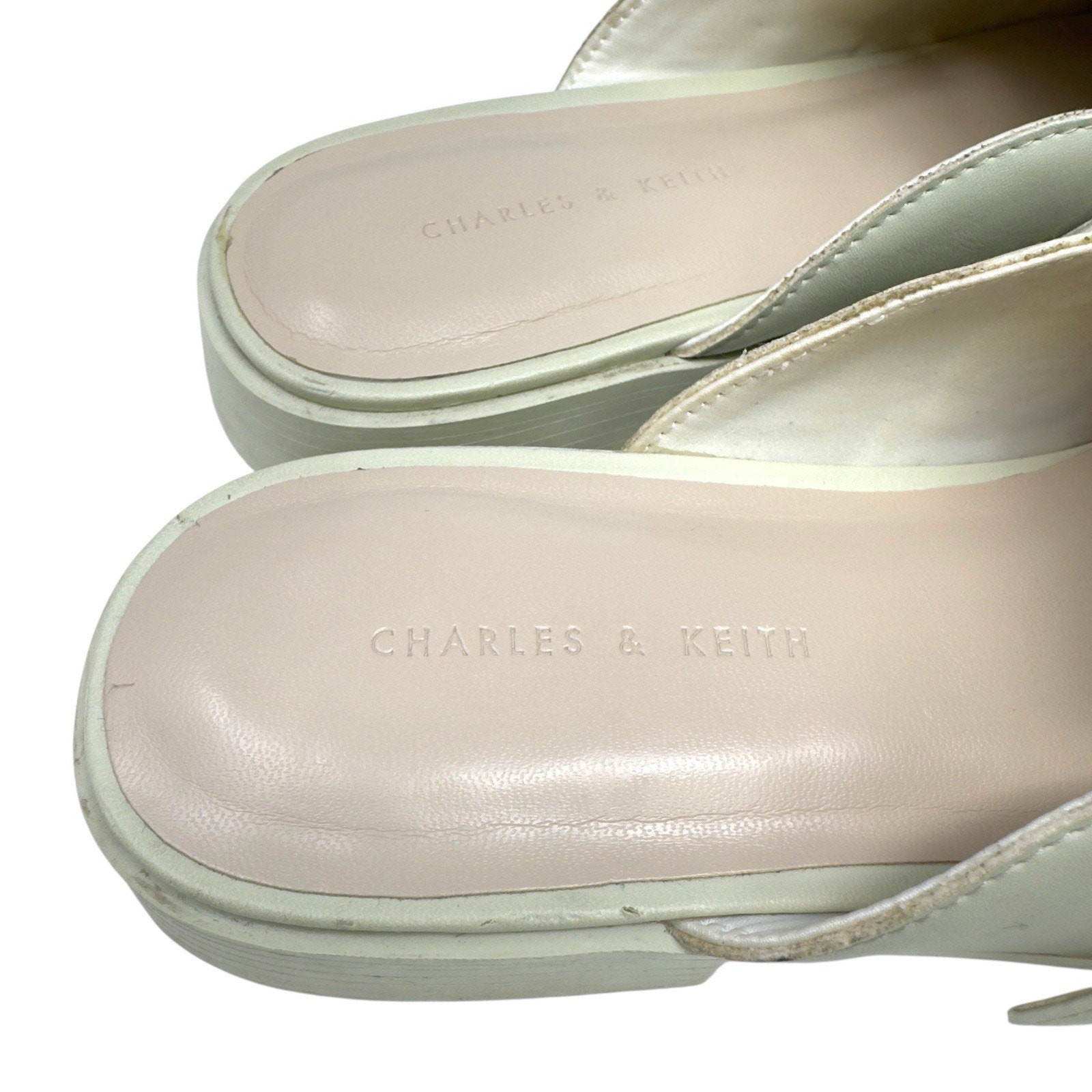 Charles & Keith Leather Mule Clogs Buckle Closed Toe W6 White Casual