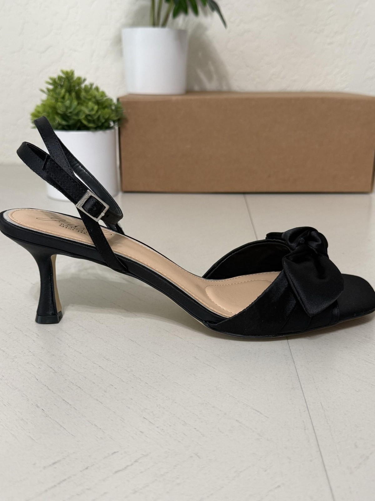 Jewel Badgley Mischka Sandals Womens Size 10 Black Emeli Bow Slingback Shoes