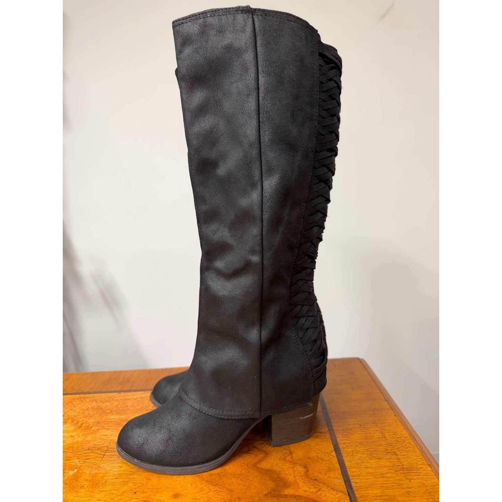 Vtg Fergalicious by Fergie Tinley Black Woven Back Knee High Boots Womens 6.5M