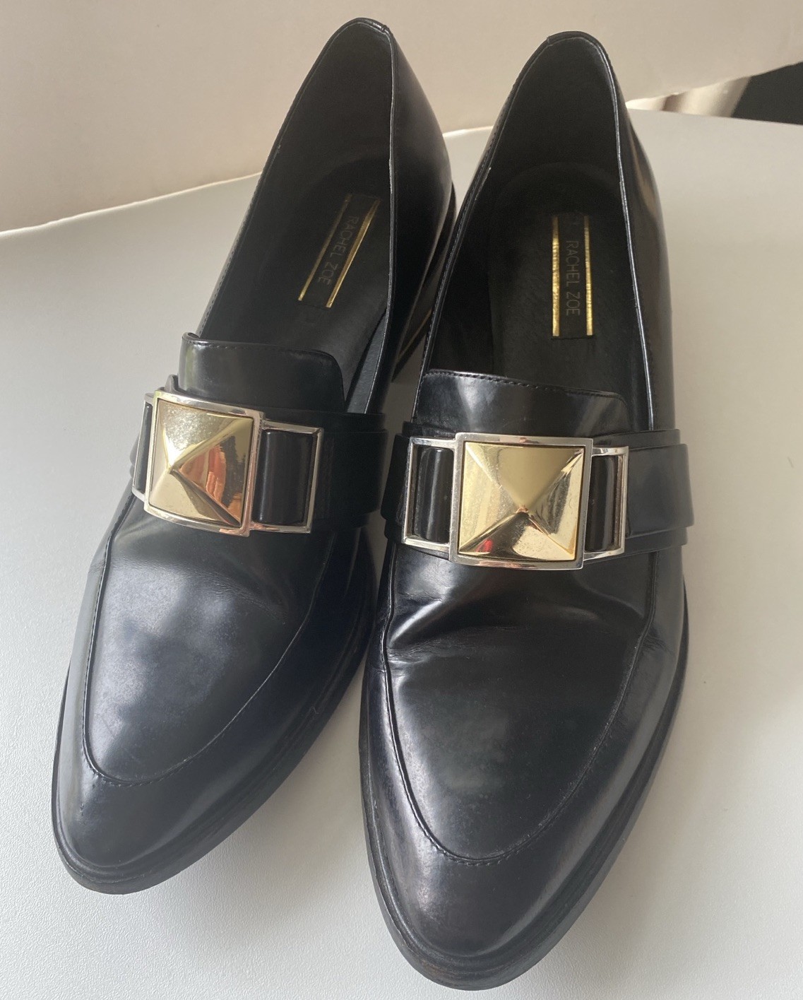 Rachel Zoe Semi Pointed Toe Loafers With Gold Detail & Block Heels Size 9M