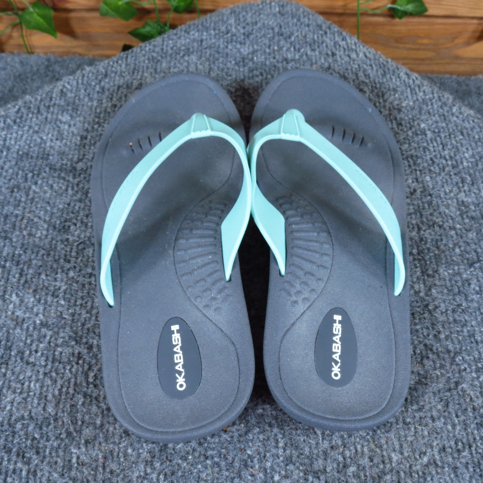 Okabashi Breeze Women Flip Flop Sandals Size M 6.5-7.5 Beach Pool Grey Blue
