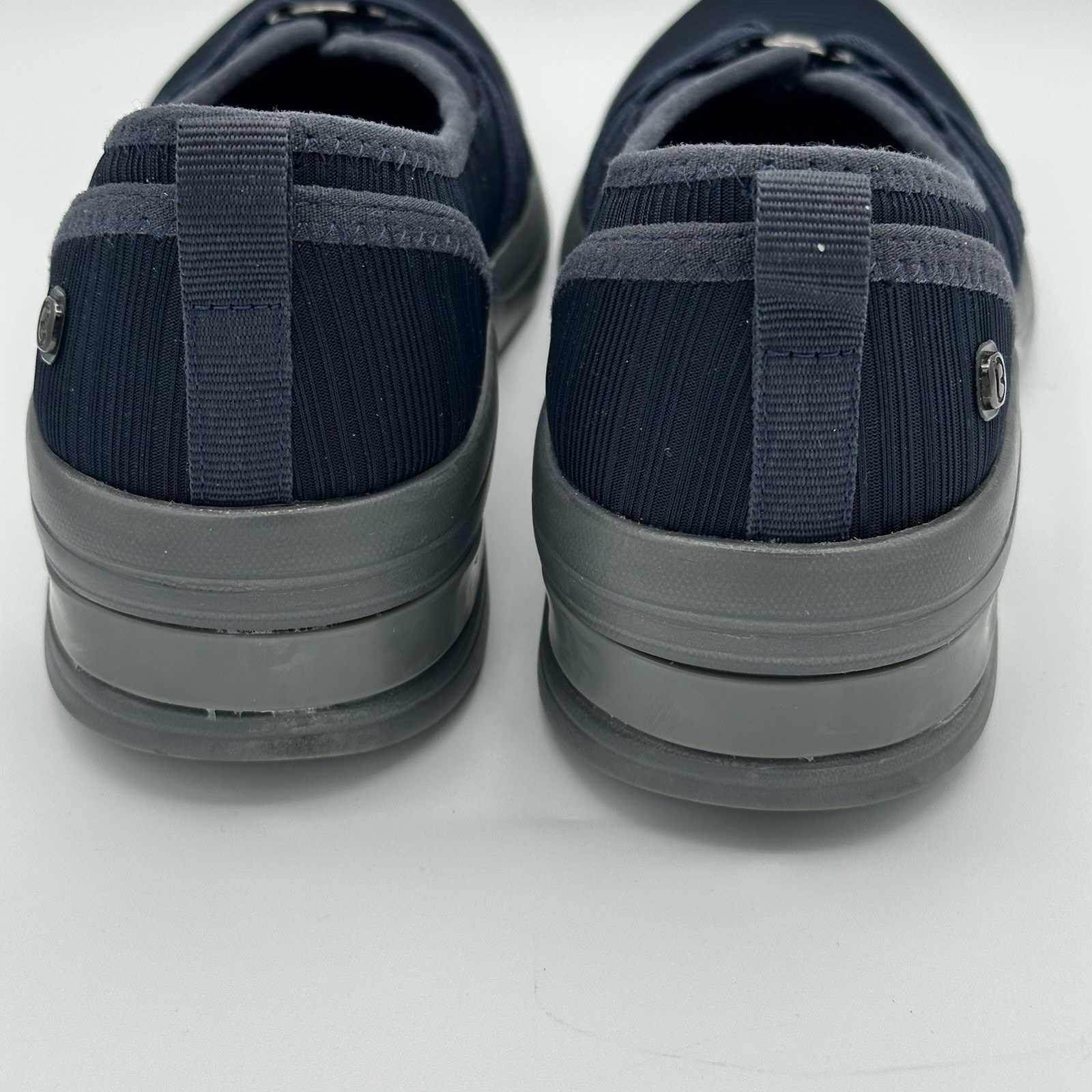 Bzees Rosie Slip On Loafer Shoe Women Size 8M Navy Comfort Casual Travel