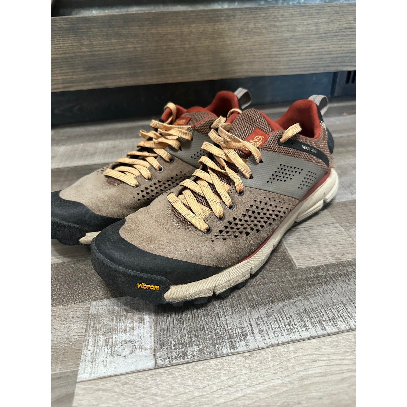 Women’s Danner trail 2650