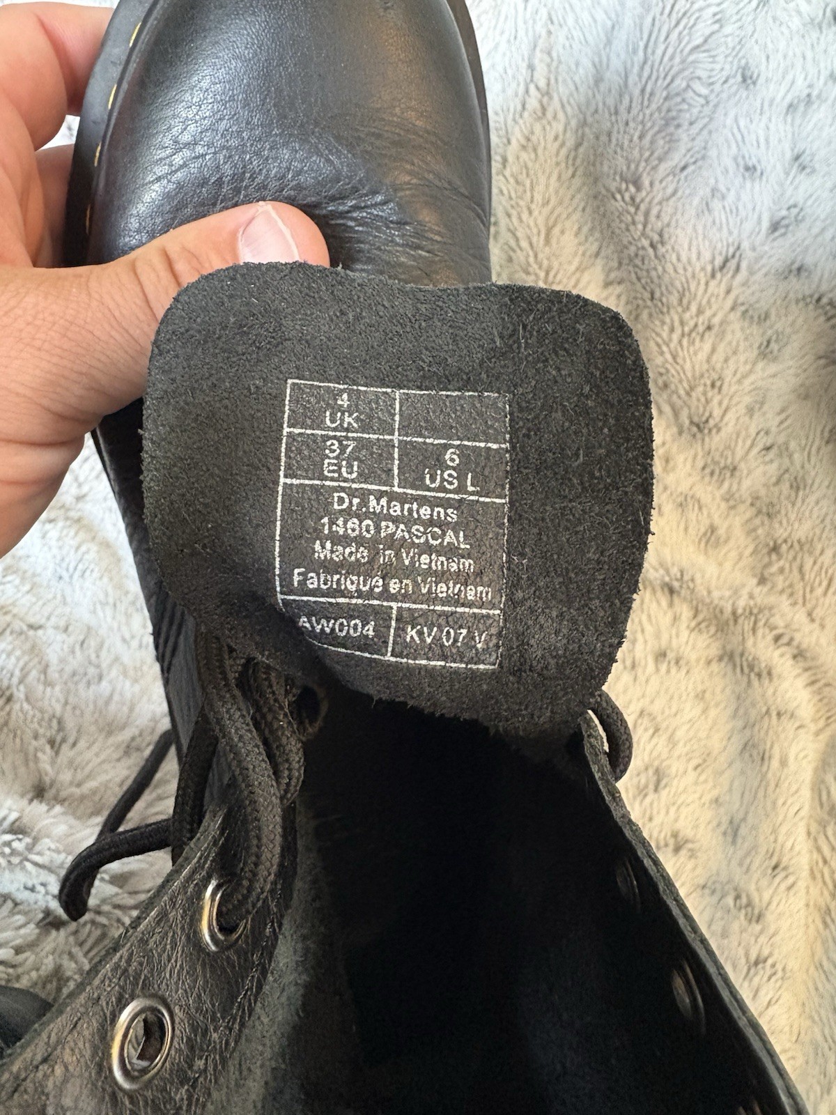 Dr. Martens 1460 Pascal Virginia Leather Lace Up Boot Women 6 Black Combat 8 Eye