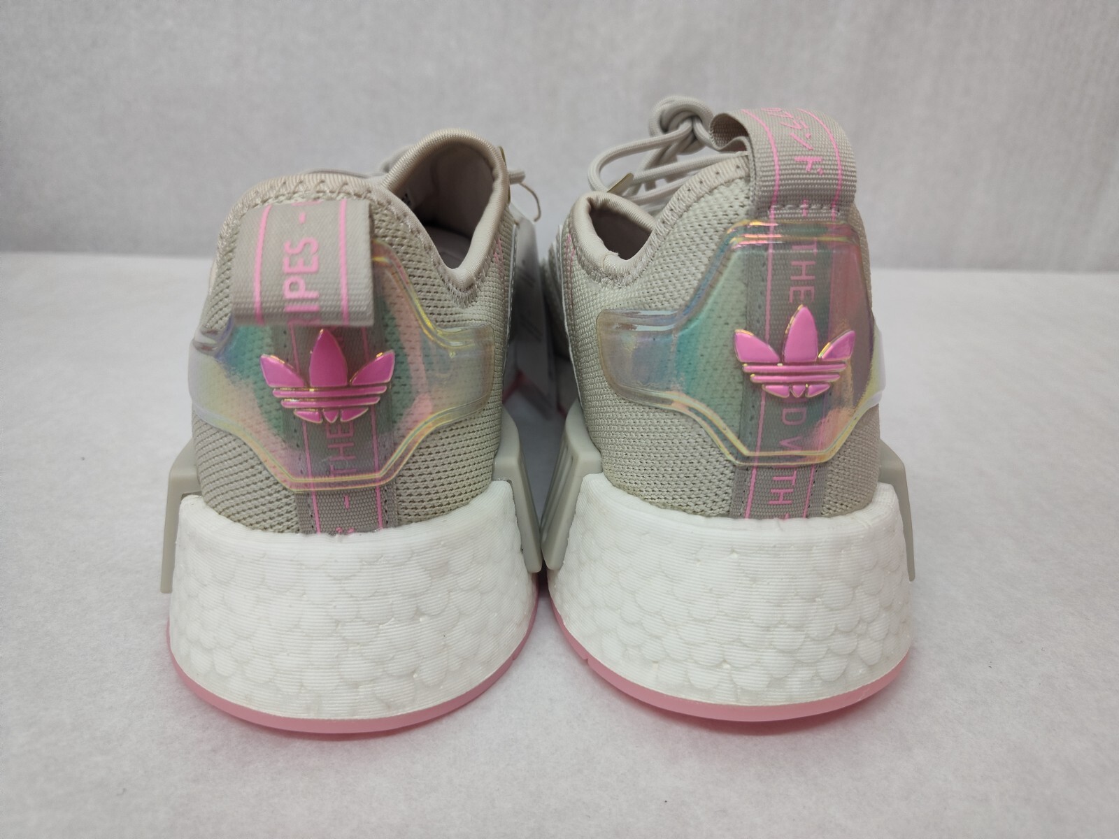 Adidas Women’s Originals NMD_R1 Boost Shoes GW9473 Beige Bliss Pink Sz 8.5, 9.5