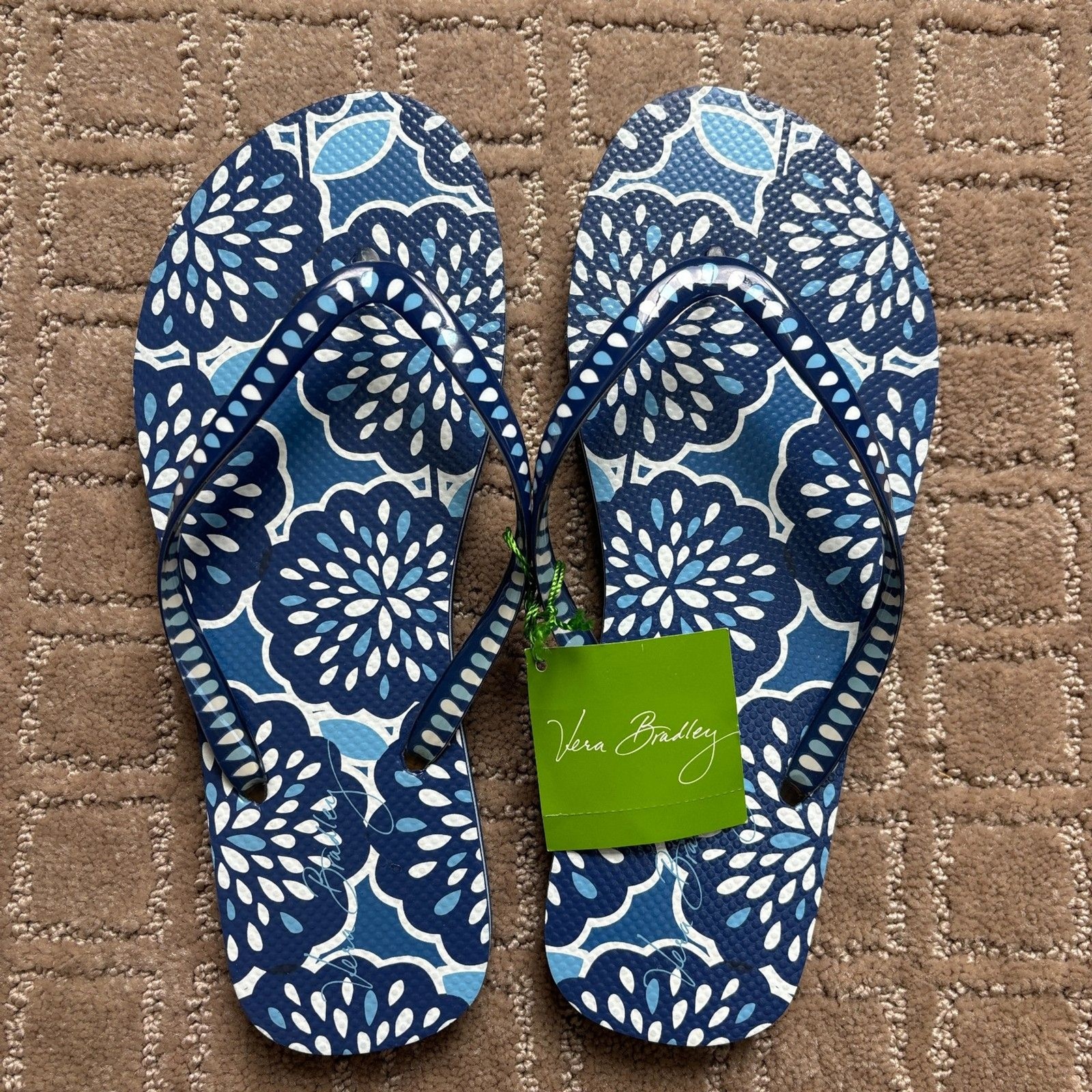 Vera Bradley Flip Flop Sandals Petal Splash Women’s Sz Medium (7-8) Blue NWT