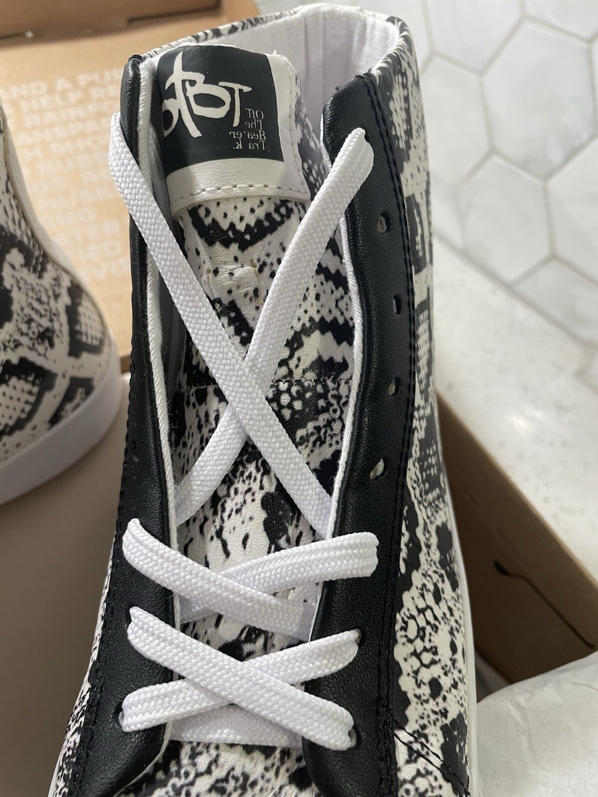 OTBT Leather Woman’s Size 6.5 High Top Snakeskin Sneakers NEW Recycled Materials