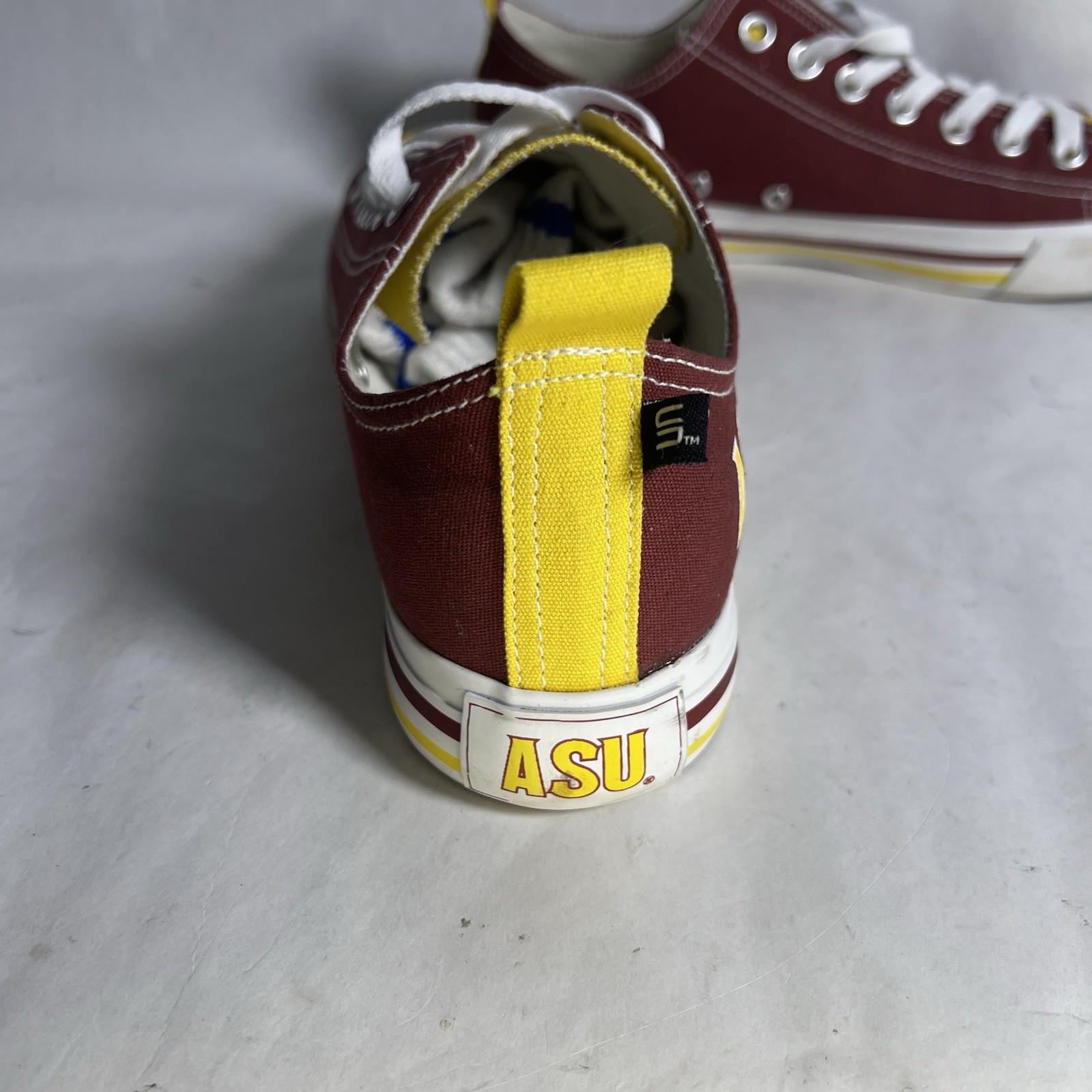 ASU SKICKS CANVAS Lace up Shoes Sneaker Men 10 Two Toned Low Top