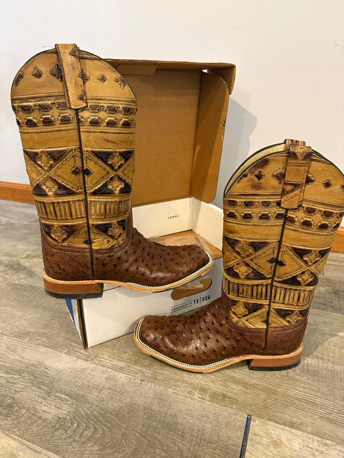 Anderson Bean Women’s Western Ostrich/Leather Boots Brown Tan Square Toe 9C