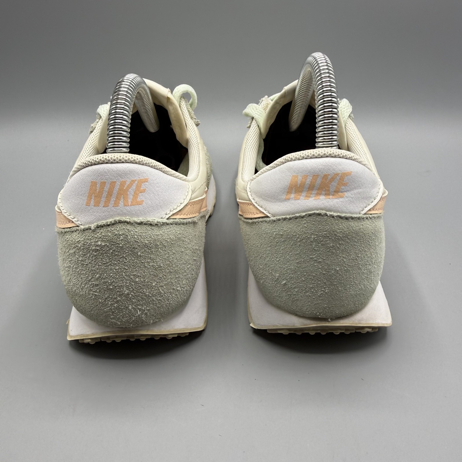 Nike Daybreak Retro Sneaker Barely Green Women Size 7.5