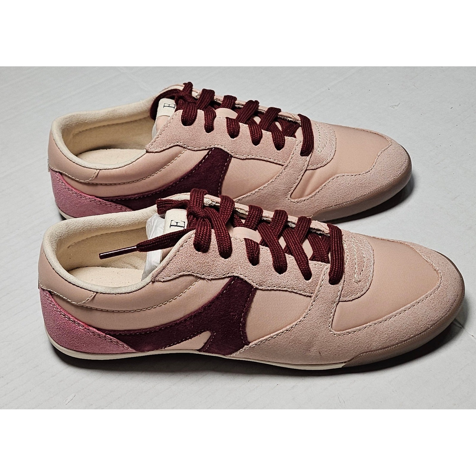 ED Ellen DeGeneres Ellert Peony Pink Suede Low Top Sneakers Size 6.5