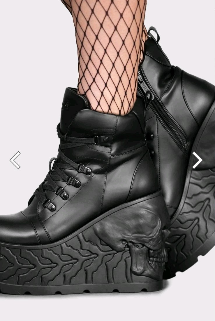 Killstar Doom Platform Boots US 9