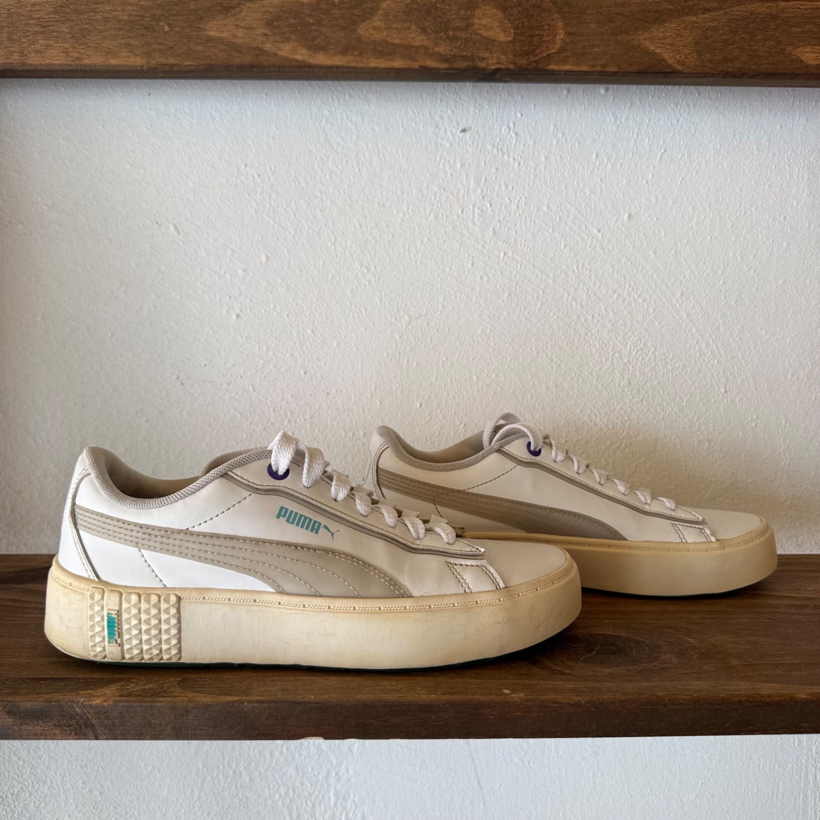 Puma Smash Platform v2 Sneakers Women’s US 7 White Arctic Ice 383878-02
